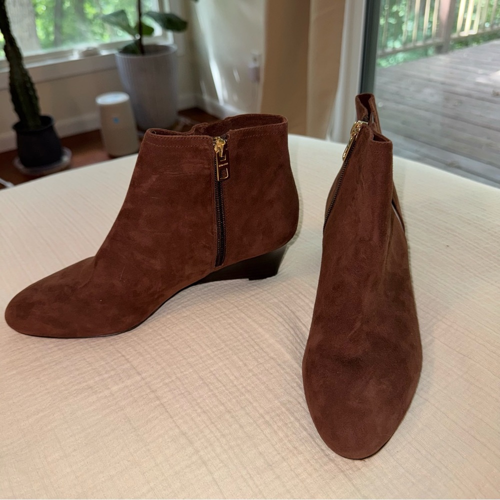 COACH Size 8.5 Maya brown Suede Ankle Wedge Boots 2” heel - Picture 2 of 7
